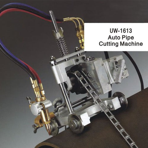 UW-1613 motorized pipe cutter mounted on a pipe
